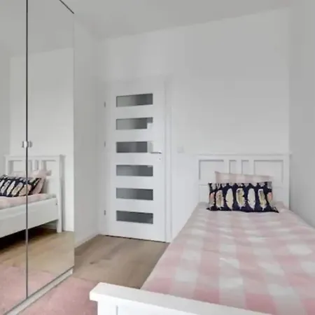 Apartament Golden Apartments&glamping-dg10 *